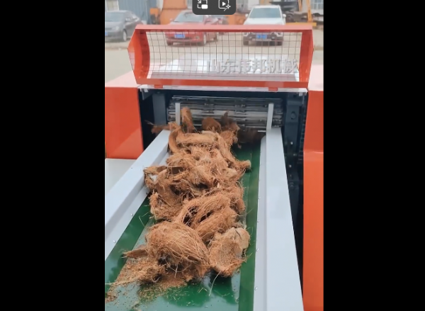 棕榈丝粉碎机